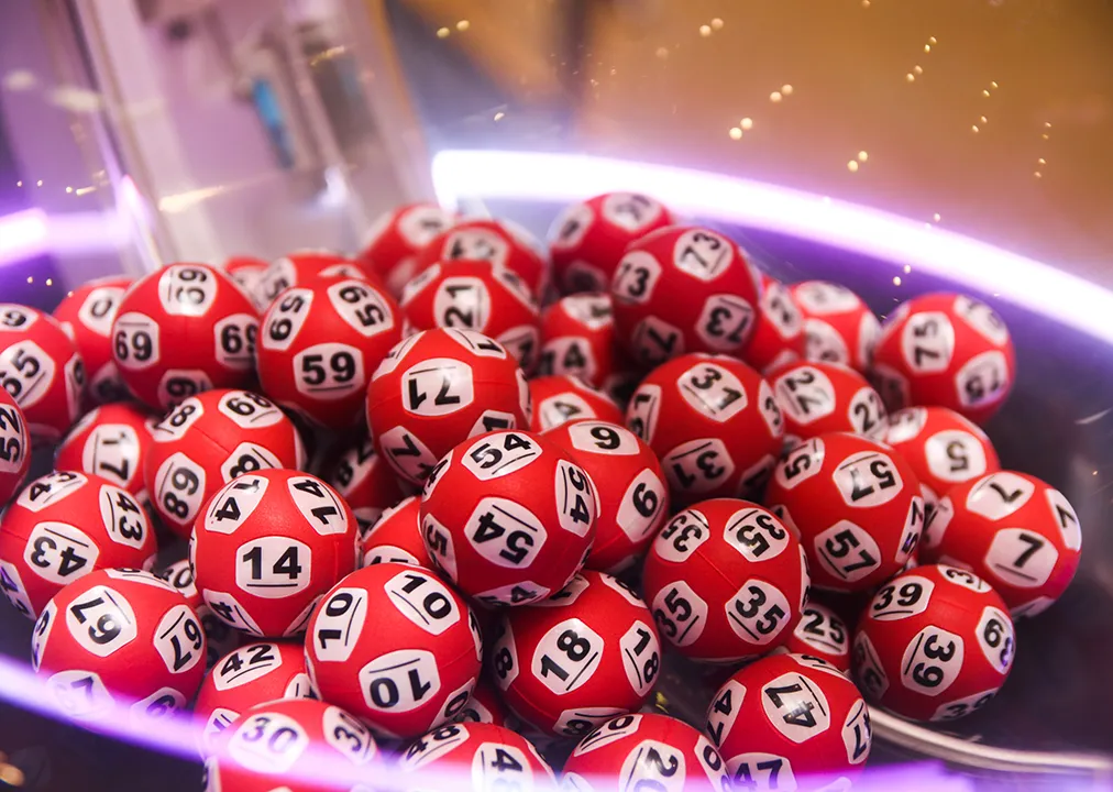 Diferentes tipos de máquinas de sorteo de lotería